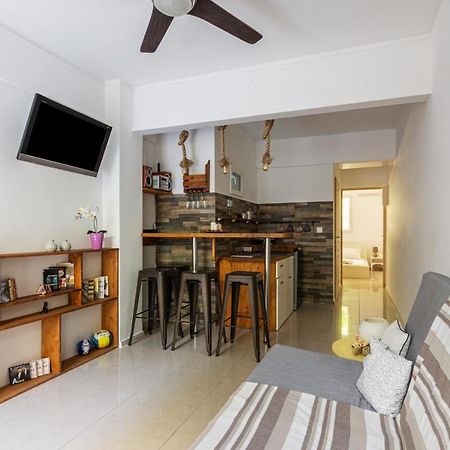 Comfy Apartment Close To Floisvos Beach Atena Exterior foto