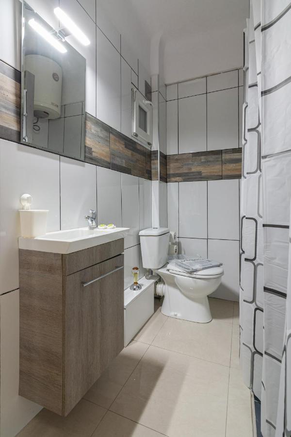 Comfy Apartment Close To Floisvos Beach Atena Exterior foto