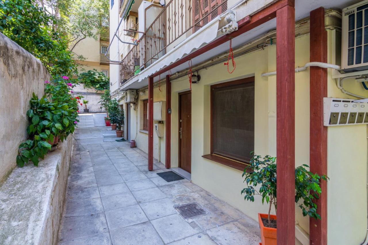 Comfy Apartment Close To Floisvos Beach Atena Exterior foto